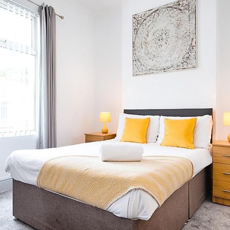 Walk To Swansea Stadium, 3 Rooms, Smart Tv'S 外观 照片